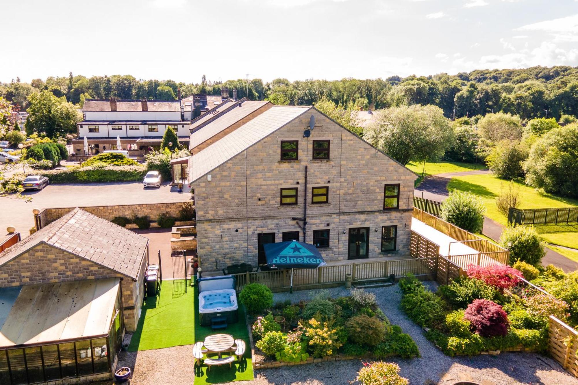 The House @ Sitwell Arms Hotel Renishaw Kültér fotó